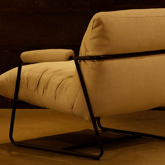 Poltrona Anari