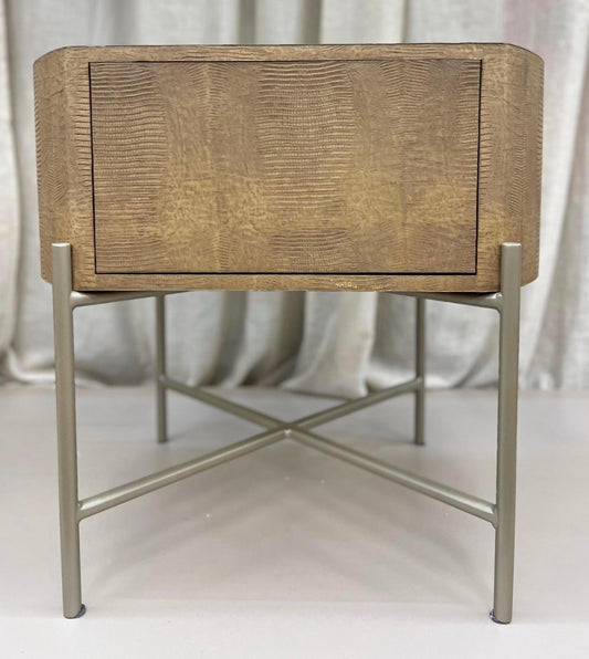 Mesa de Cabeceira Época