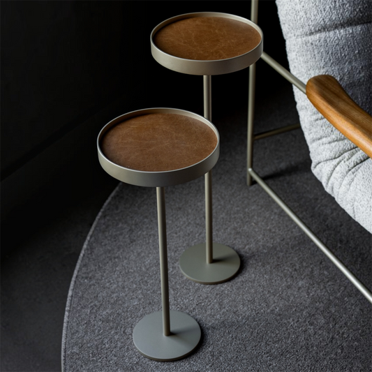 Mesa de Apoio Tokyo