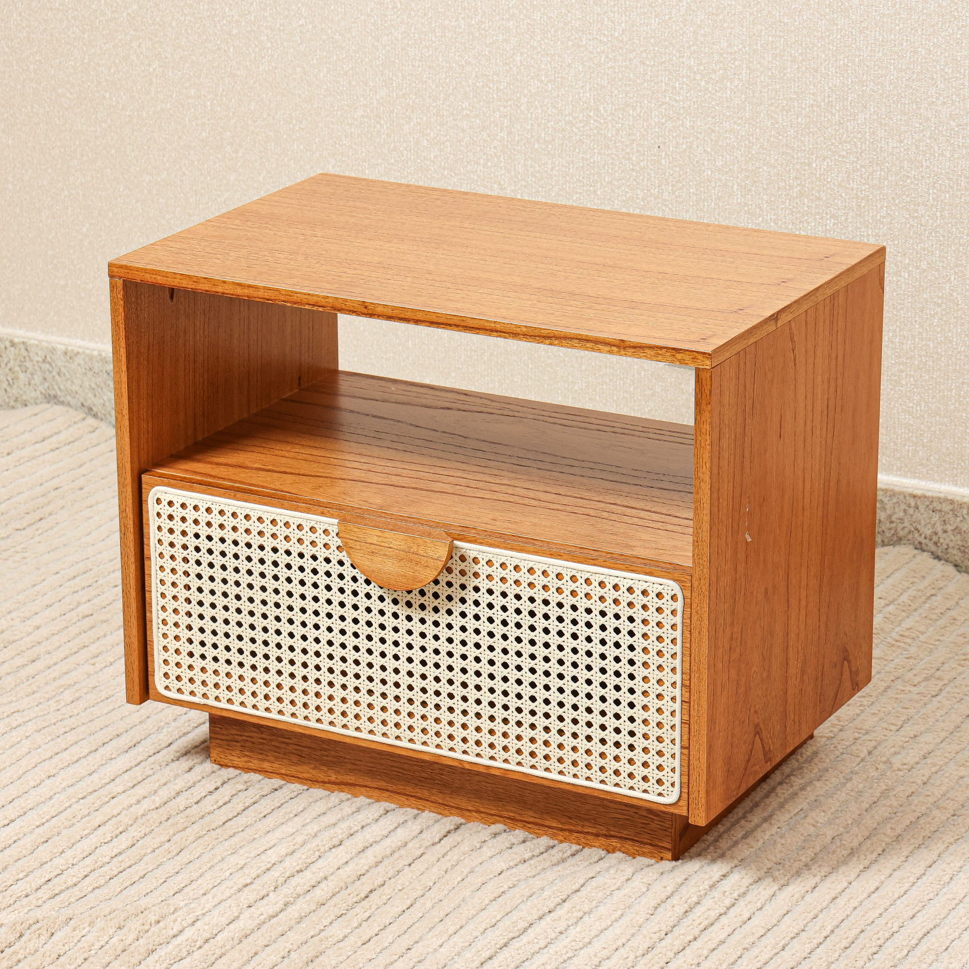 Mesa de Cabeceira - Medidas (AxLxP) 48x58x36cm