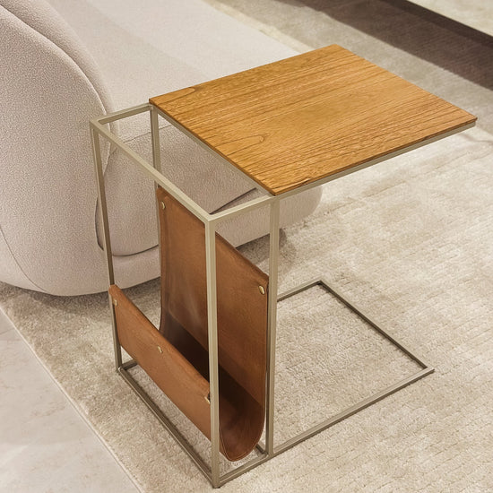 Mesa de Apoio - Medidas (AxLxP) 55x35x50cm