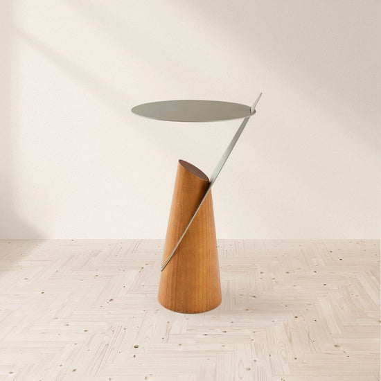 Mesa Lateral - Medidas (AxLxP) 67x35x35cm