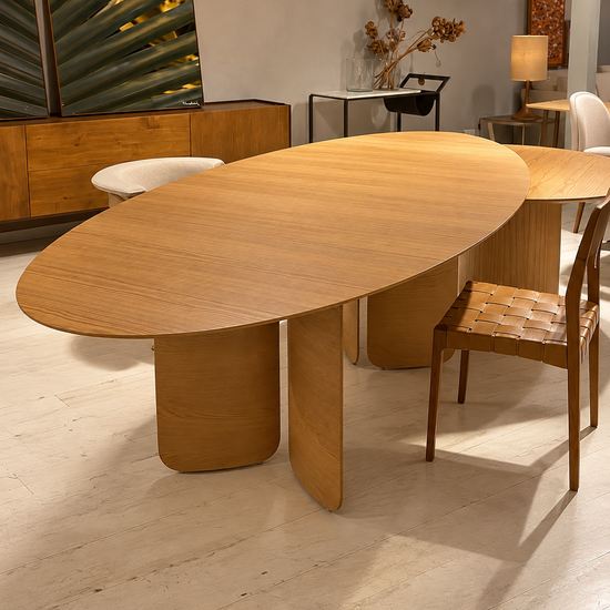 Mesa de Jantar Ambar Oval
