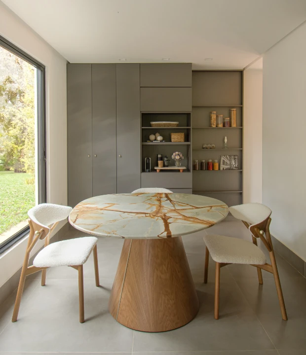 Mesa de Jantar Colina