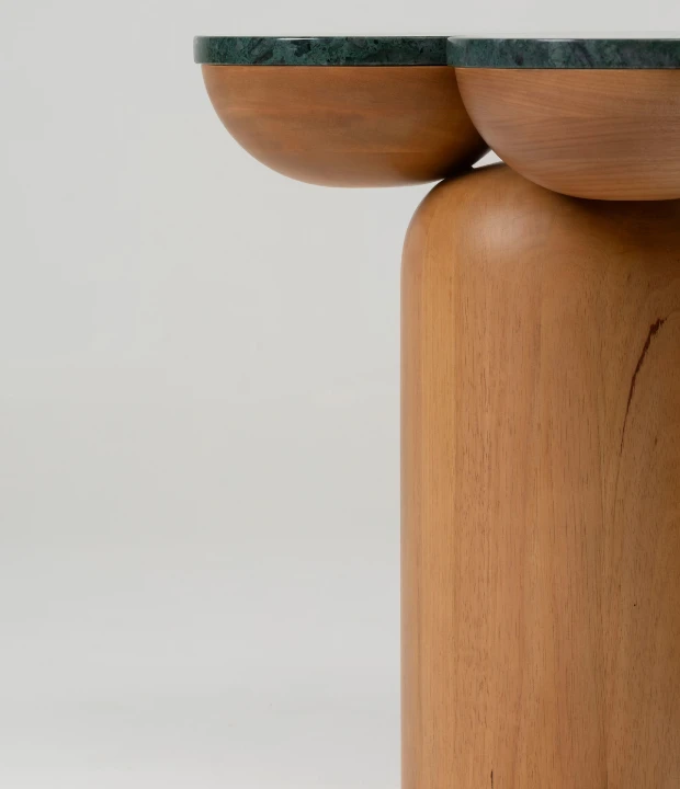 Mesa Lateral Trevo